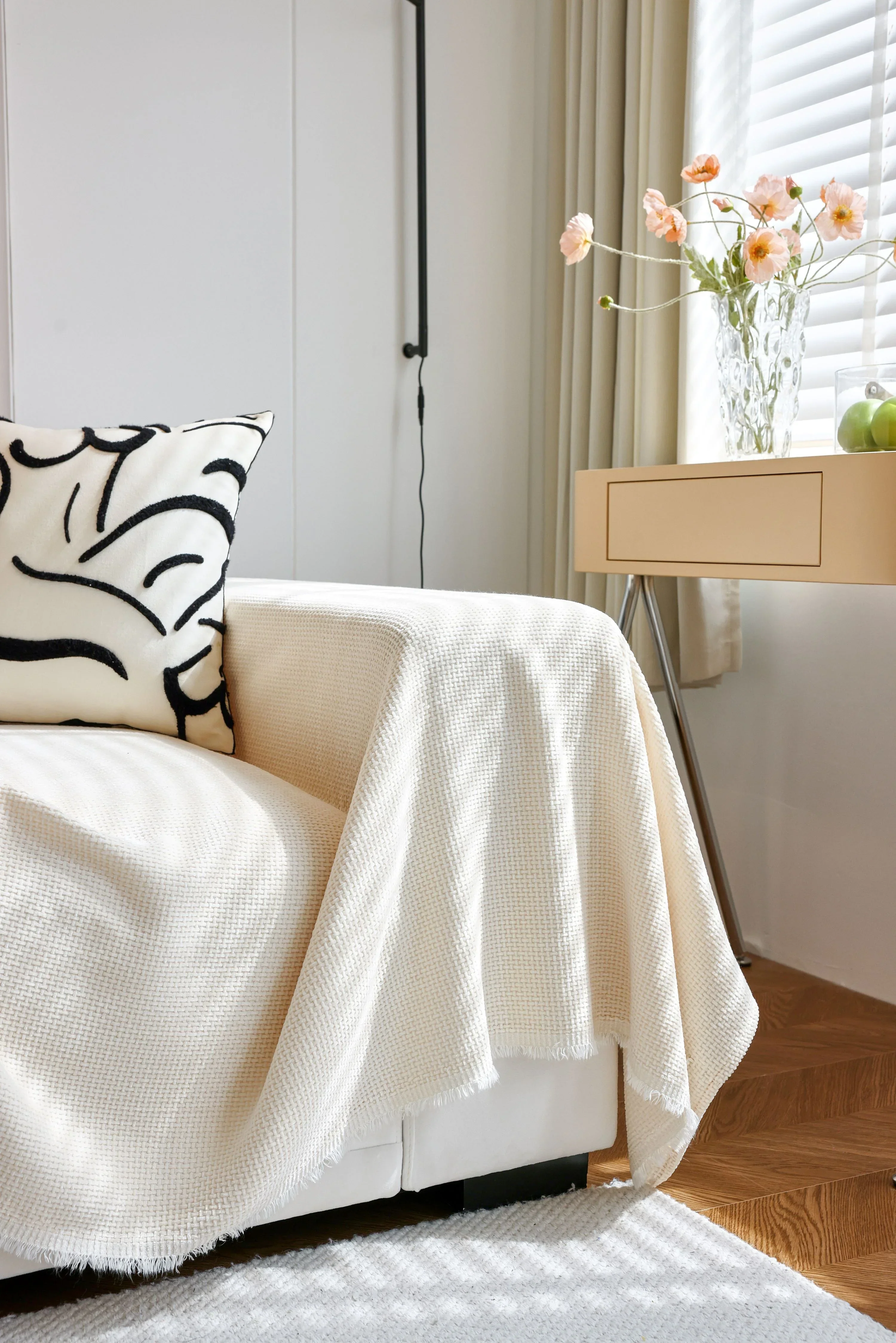 Sofa Throw - Coveri - Beige - Image 3