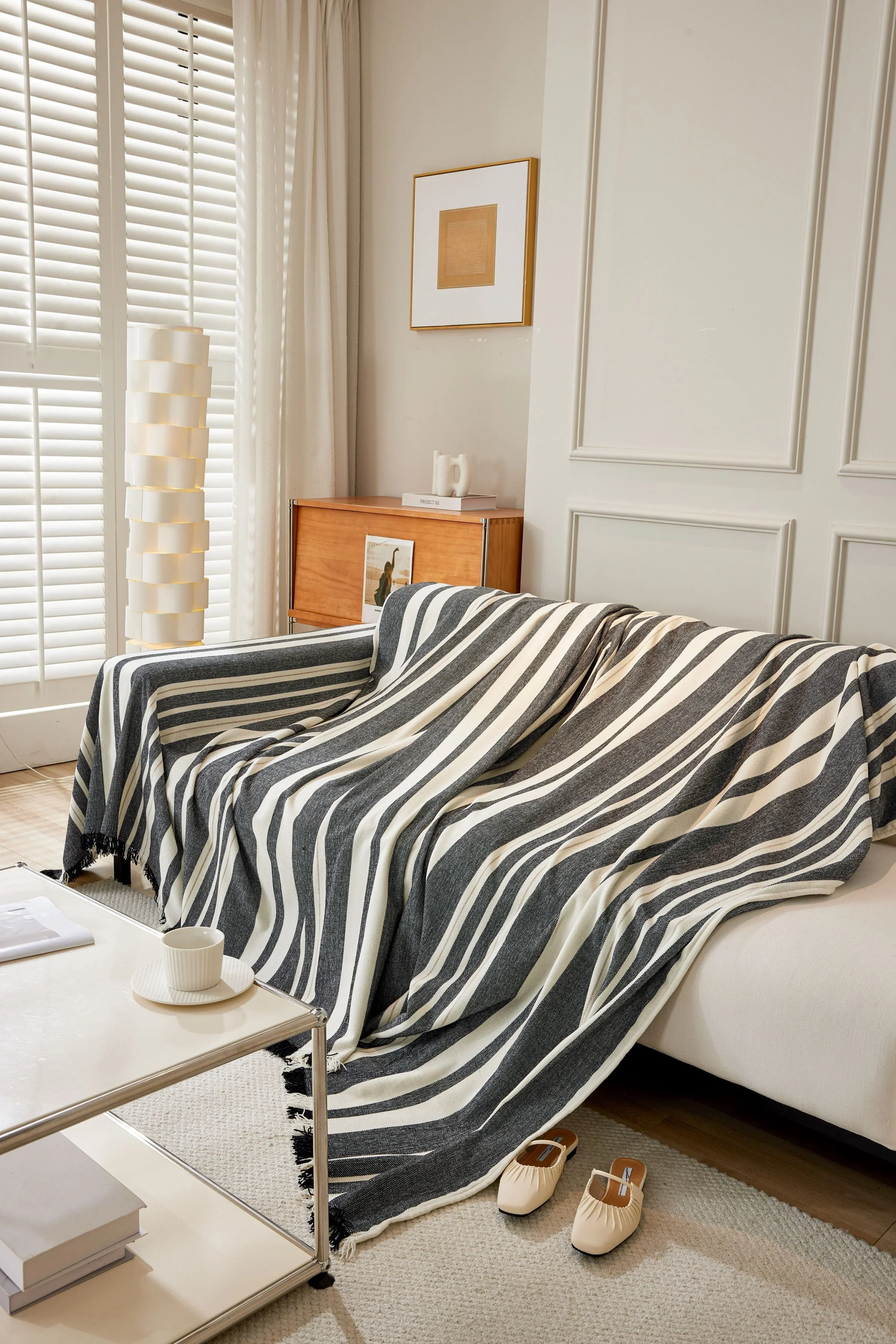 Sofa Throw - Striniara - Cross Black - Image 4